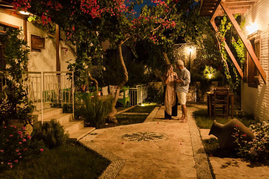 Courtyard Otel Kalkan Dış mekan fotoğraf