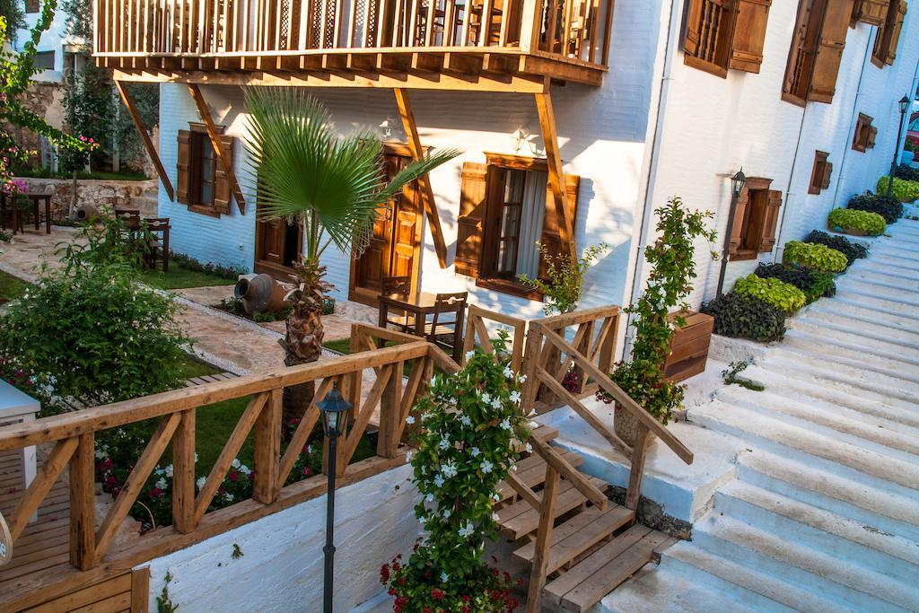 Courtyard Otel Kalkan Dış mekan fotoğraf